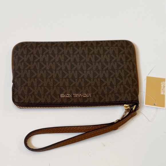 Michael Kors Jet Set Travel TZ Wristlet MK Brown - Picture 12 of 14